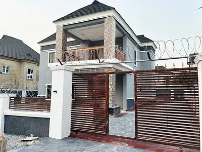 Luxury 4 Bedroom Duplex
