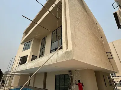 6 Bedroom Waterfront Duplex with Elevator, Pool, Gym