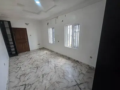 Nice Spacious 1-Bedroom Apartment