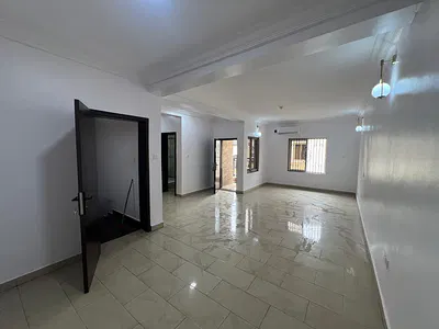 4 Bedroom Terrace Duplex with Pool