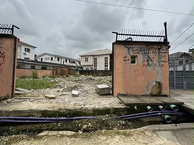 An Empty Full Plot of Land Inside a Well Secured Estate.