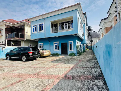 Nicely Carved 2 Bedroom Terrace Duplex