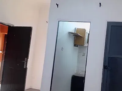 Sharp Selfcontain Apartment