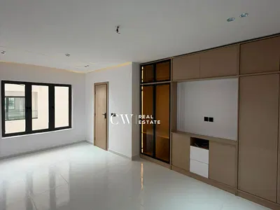 4 Bedroom Apartment