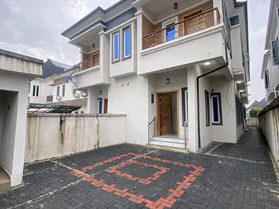 4 Bedroom Duplex