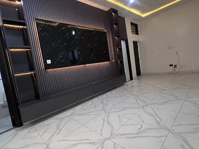 A Standard 3bedroom Flat