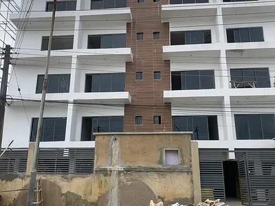 2bedroom Apartment with Spacious Rooms
