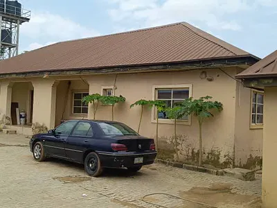 6 Units of 2 Bedroom Flats