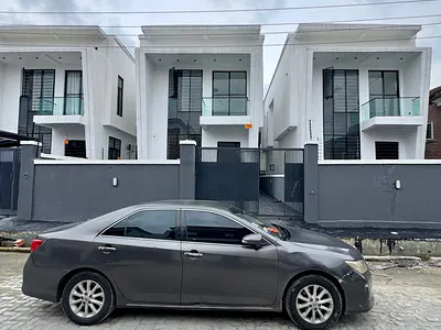 Brand New 4 Bedroom Detached Duplex
