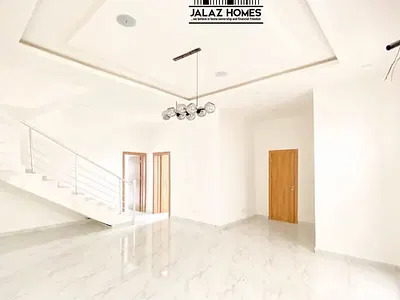 4 Bedrooms Semi Detached Duplex