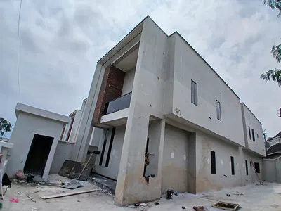 Newly Built 4bedroom Semi Detached Duplex with B.Q and Security House