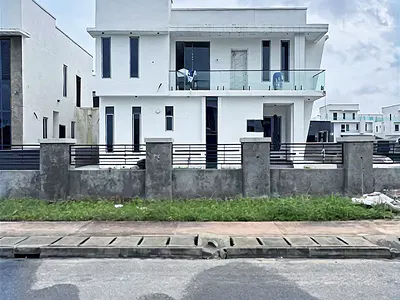 Five Bedroom Detached Duplex with BQ
