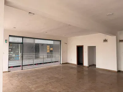 98 Square Meter Space