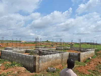 Distress: 500SQM Residential Land in a Secure Estate