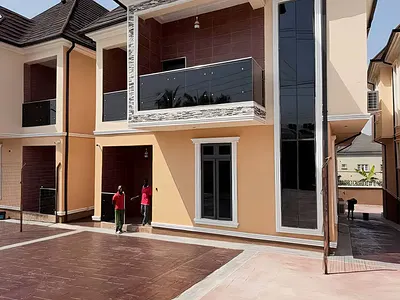 Newly Constructed 3 Bedrooms Detached Duplex with BQ