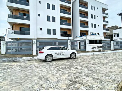 Modern 3 Bedroom Apartment