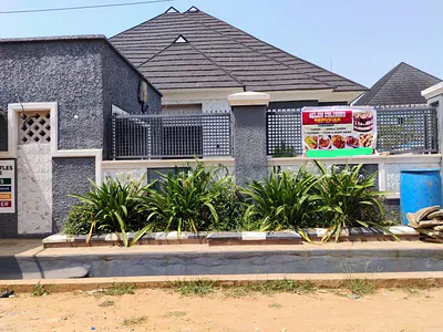 Excellent 3 Bedroom Bungalow