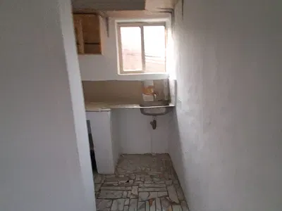 Clean Selfcontained Apartment Available