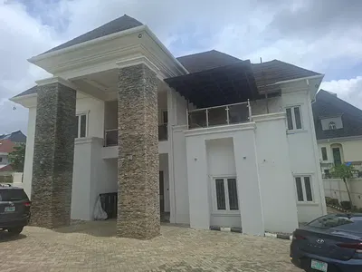 Standard 5 Bedroom Detached Duplex