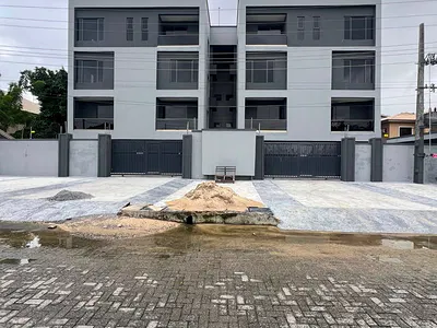 Spacious 2 Bedroom Apartment & Maisonette with En-Suite Rooms