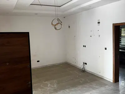 Spacious 4-Bedroom Terrace Duplex with BQ