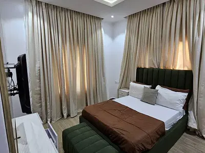 Fully Furnished 2-Bedroom Apartment with Smart Lock