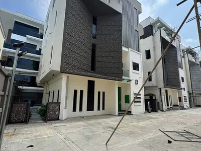 Contemporary 5-Bedroom Fully Detached Duplex + BQ