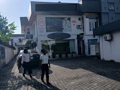 A Commercial Building Sitting on 480SQM on a Busy Road