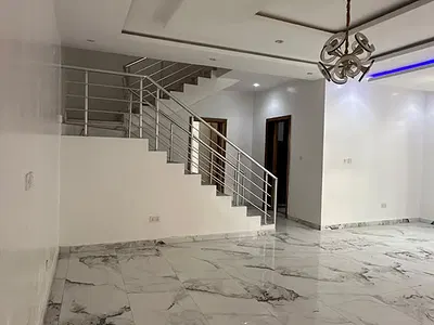 5bedroom Semidetached Duplex