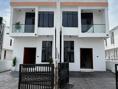 Luxury 4 Bedroom Semi Detached Duplex