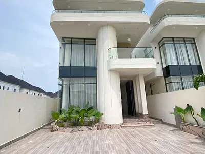 Newly Built 5 Bedroom Luxurious Smart Duplex with BQ, Cinema & Pool