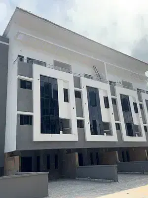 4 Bedroom Terrace Duplex with BQ