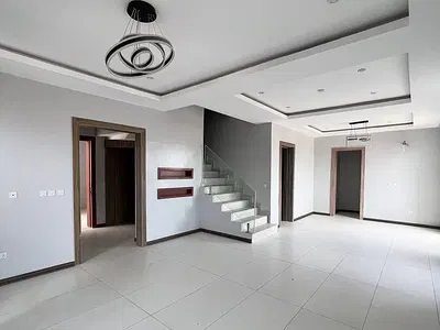 Serviced 4 Bedroom En-Suite Maisonette with 1 Room BQ