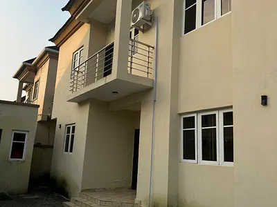 Standard 5bedroom Fully Furnished Detached Duplex Lekki+bq