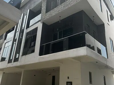Standard 4 Bedroom Semi Detached Duplex