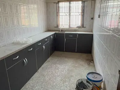 Renovated 4 Blocks of 4 Bedroom Flat with 2 Big Parlors