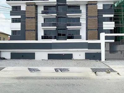 Beautiful 3 Bedroom Apartment
