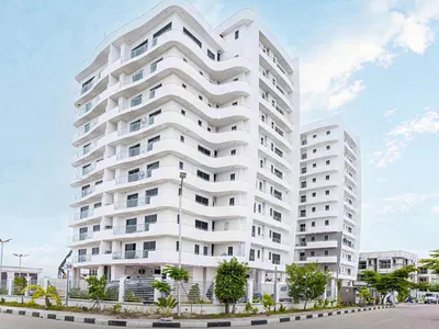 Luxury State of the Art 2bedroom Furnished with Swimming Pool and Gym