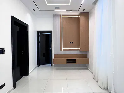 Five Bedroom Duplex with Swimming Pool