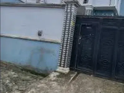 2 Units of Detached Houses on Land Measuring 2, 200 and 2, 500 SQM