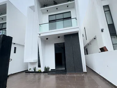 Elegant 4-Bedroom Detached Duplex with Pool — Lekki, Lagos