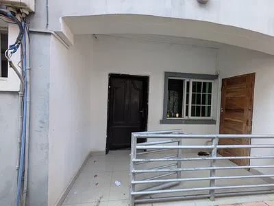 Luxury 3 Bedrooms Flat with Excellent Facility