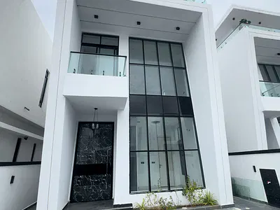 Beautiful 5-Bedroom Detached Duplex with BQ and Swimming Pool — Lekki, Lagos