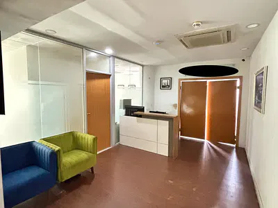 Premium 240SQM Office Space on 6th Floor