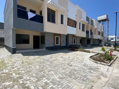 4 Bedroom Terrace with Boys Quarters