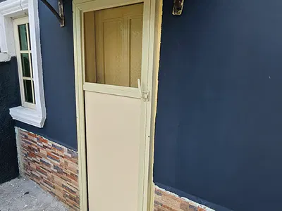 Newly Renovated One Bedroom Flat
