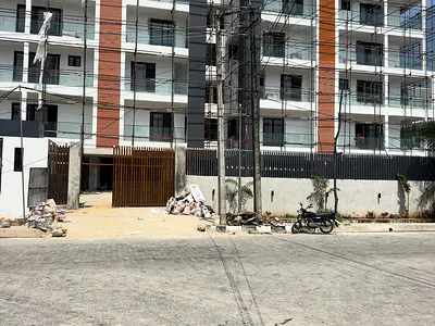 4 Bedroom Apartment