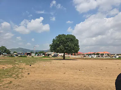 300SQM Commercial Plaza Plot Available