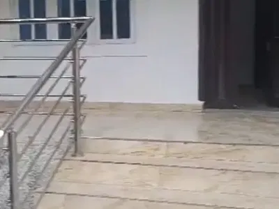 Super Sharp 2 Bedrooms Flat Ground Floor