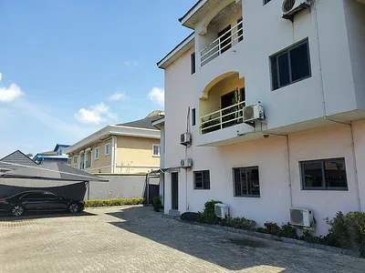 3 Bedroom Apartment